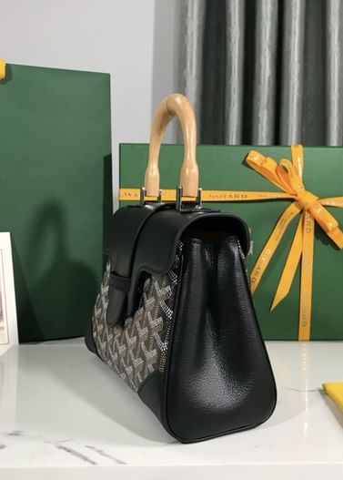 Mini Saigon-3 Goyard