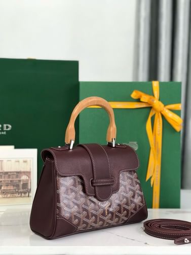 Mini Saigon-1 Goyard