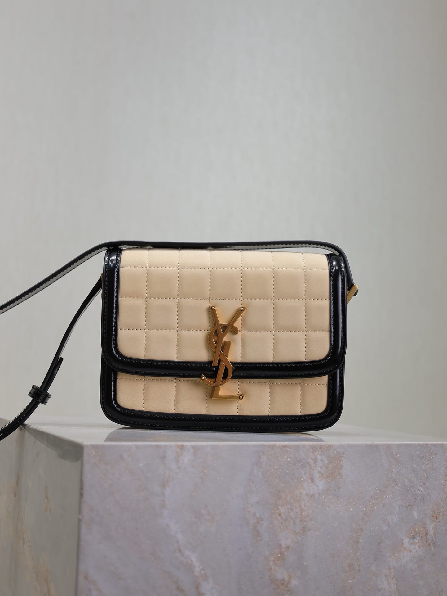 Solferino Box Saint Laurent 634306.2