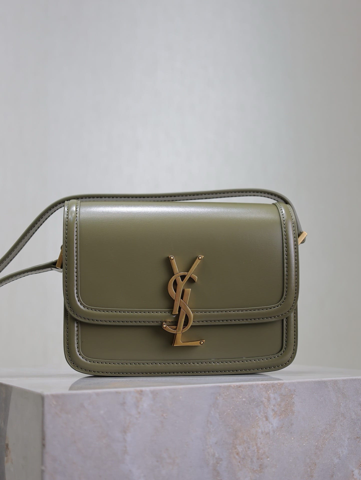 Solferino Box Saint Laurent 634306.3