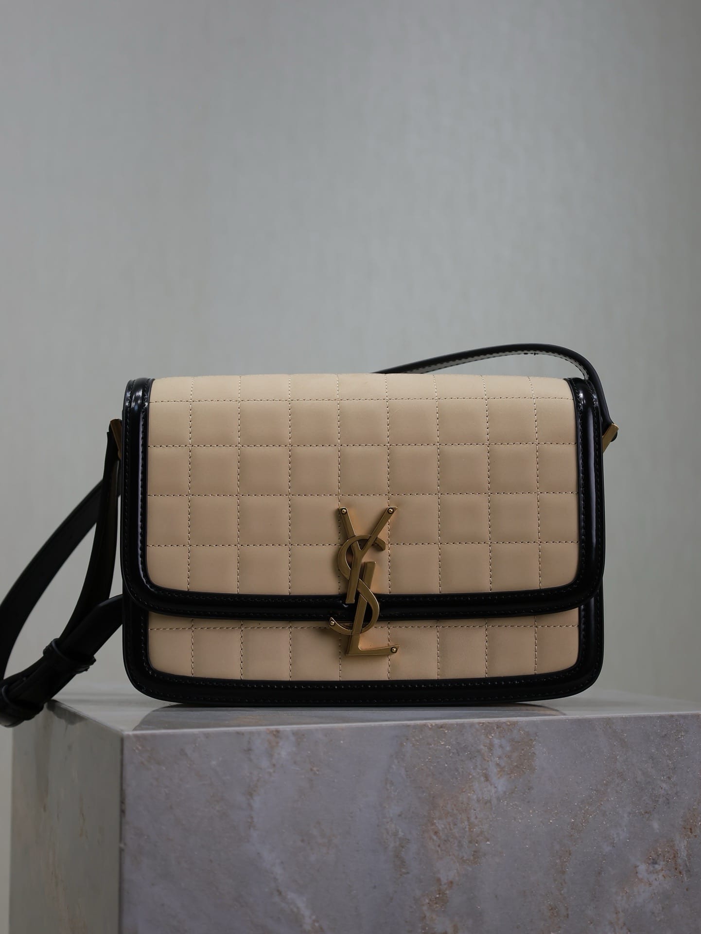 Solferino Box Saint Laurent 634305.2