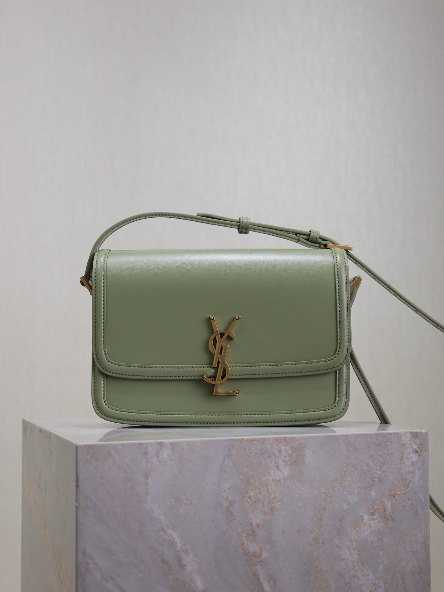 Solferino Box Saint Laurent 634305.7