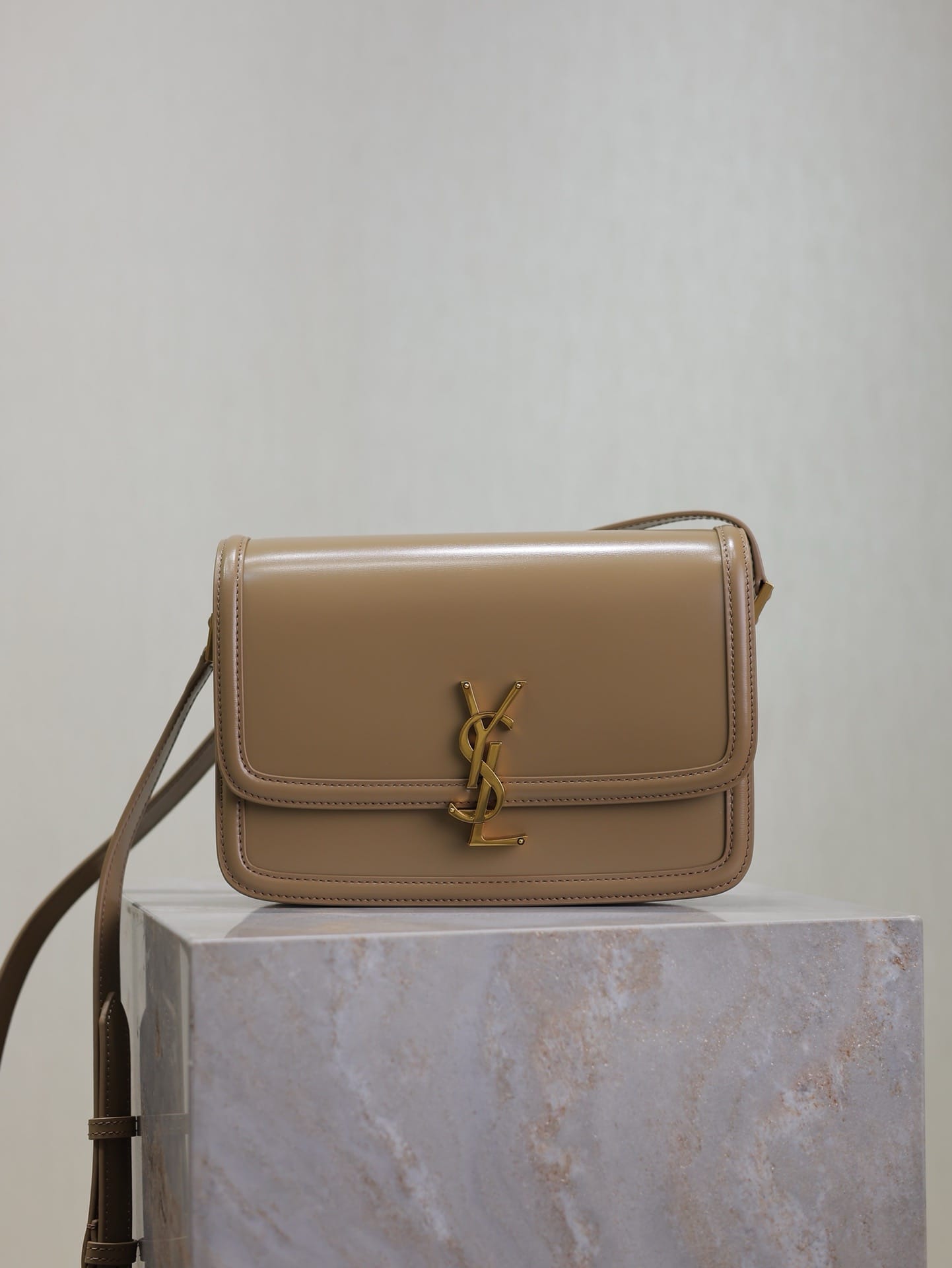 Solferino Box Saint Laurent 634305.13