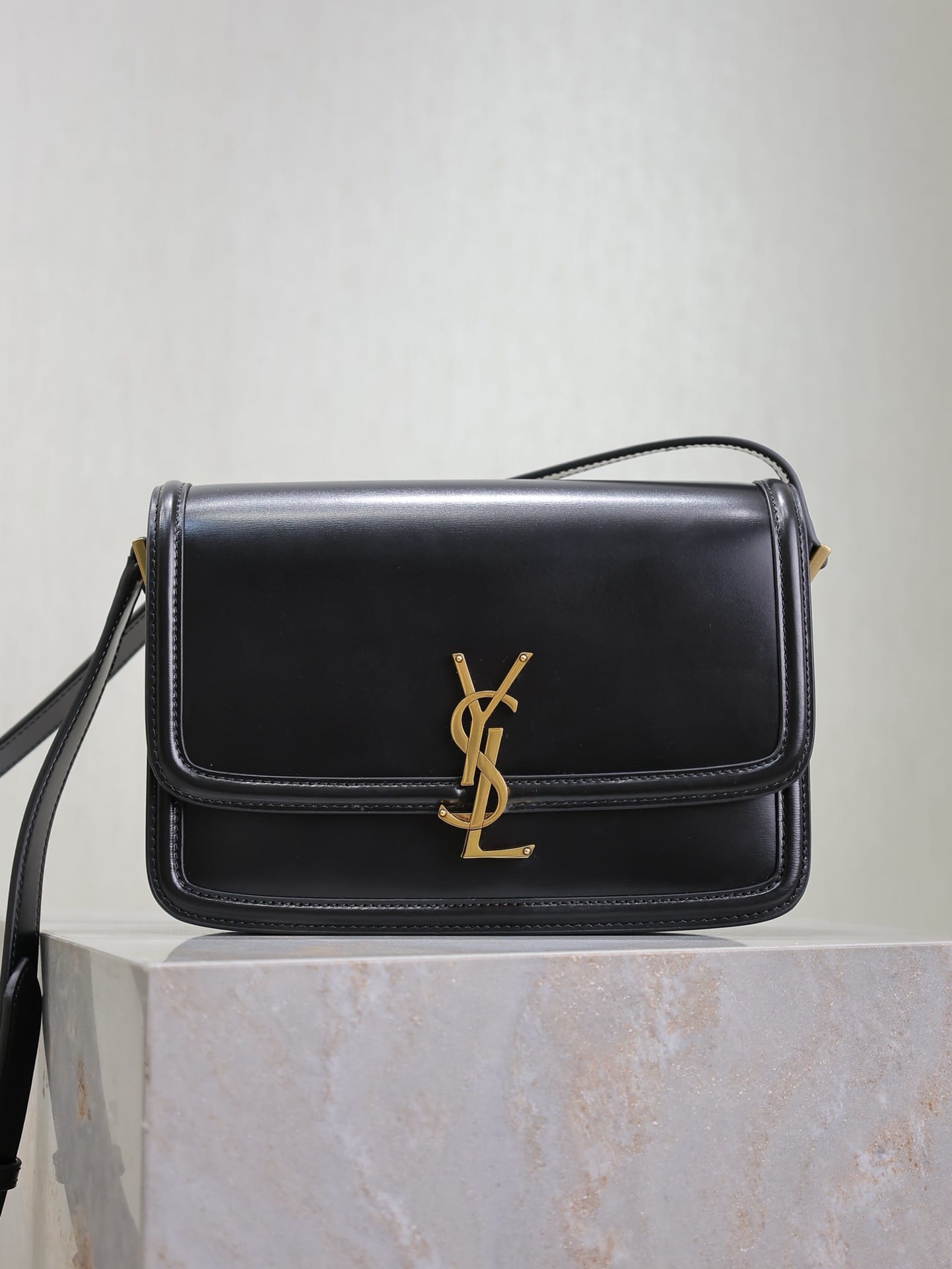 Solferino Box Saint Laurent 634305.17
