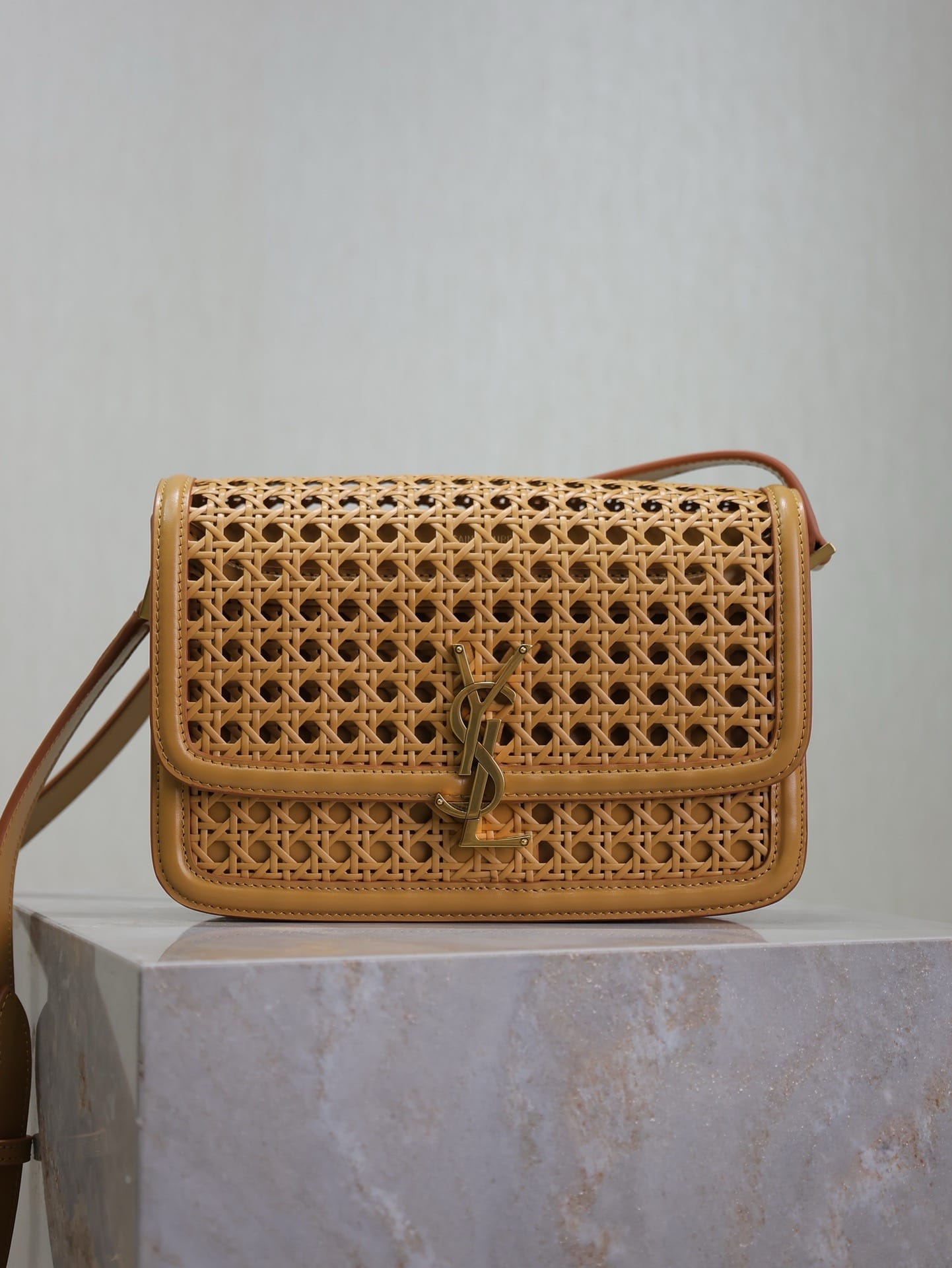 Solferino Box Saint Laurent 634305.947n