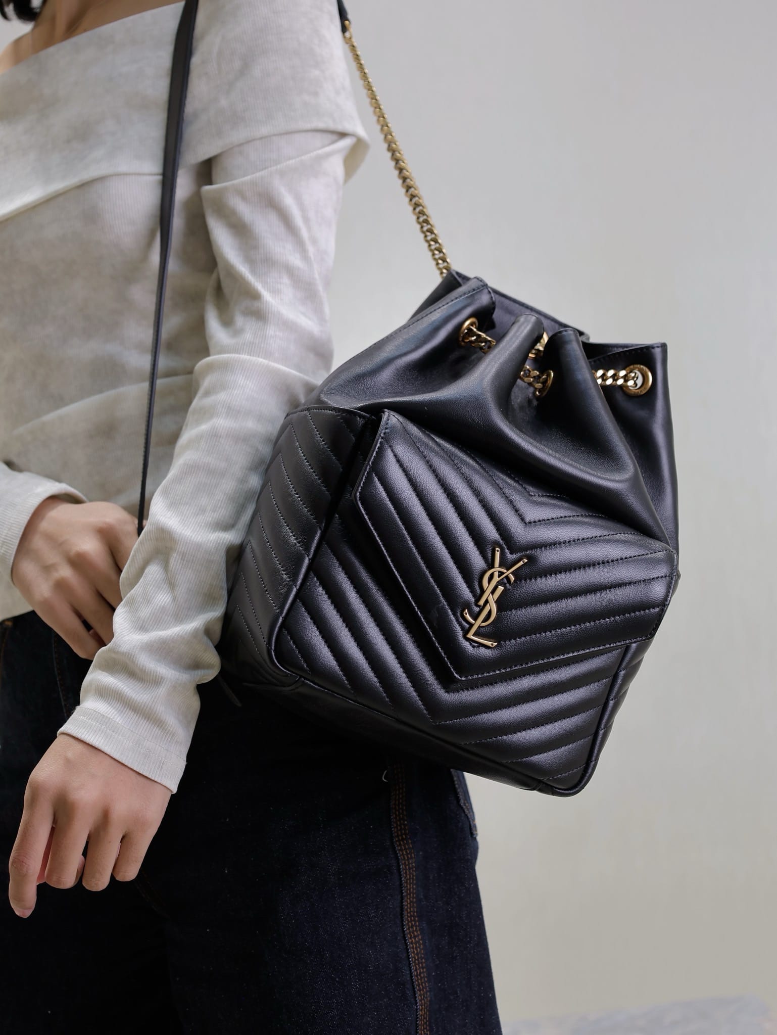 Joe 22cm Saint Laurent 672609.2