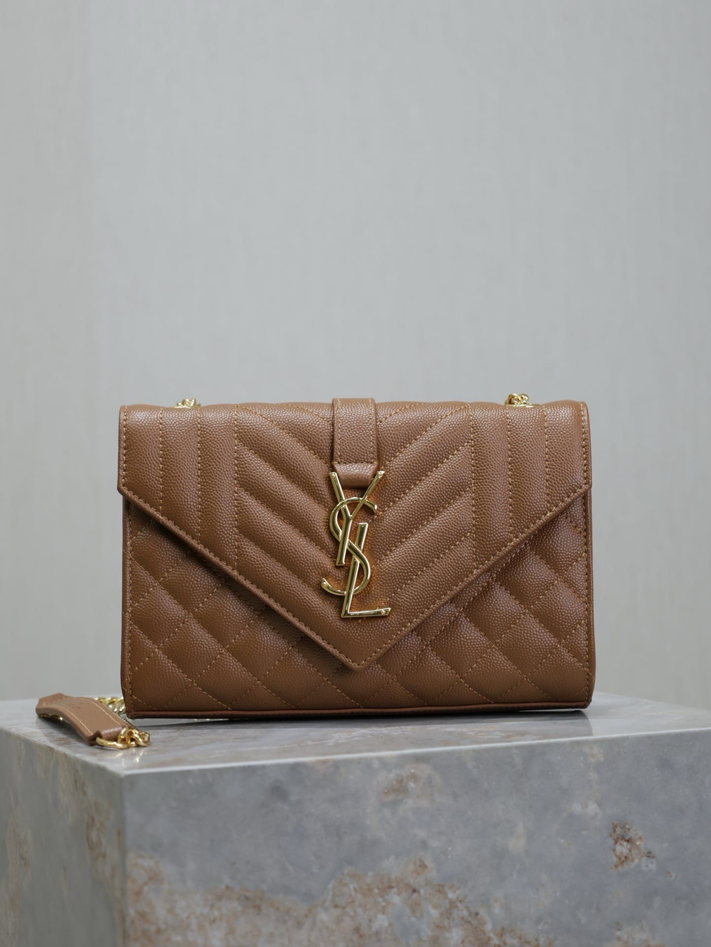 Envelope Saint Laurent 526286.11