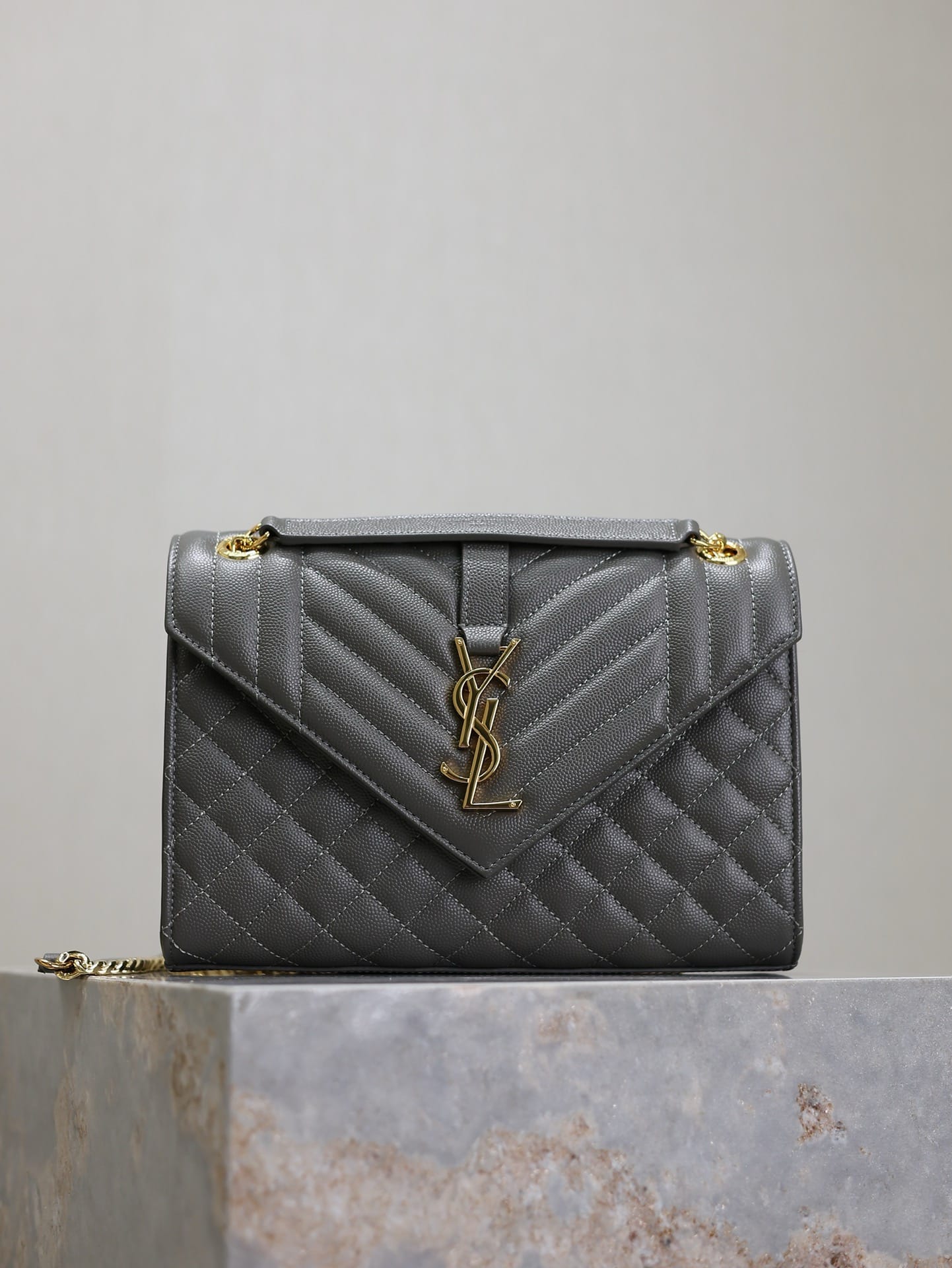 Envelope Saint Laurent 487206.15