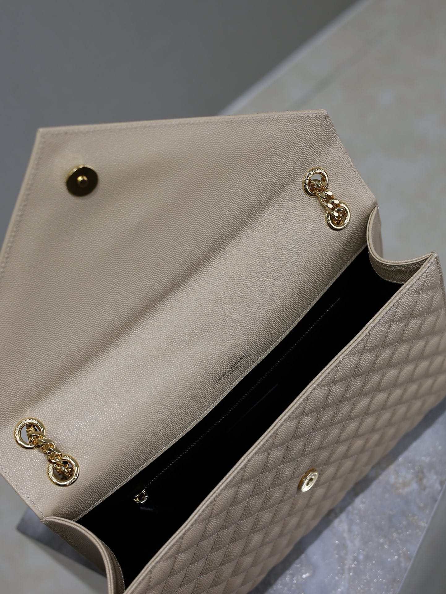 Envelope Saint Laurent 487198.1