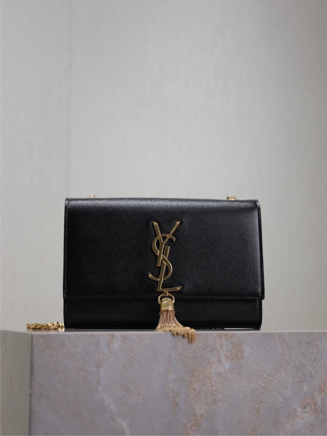 Kate 20 Saint Laurent 469390.3