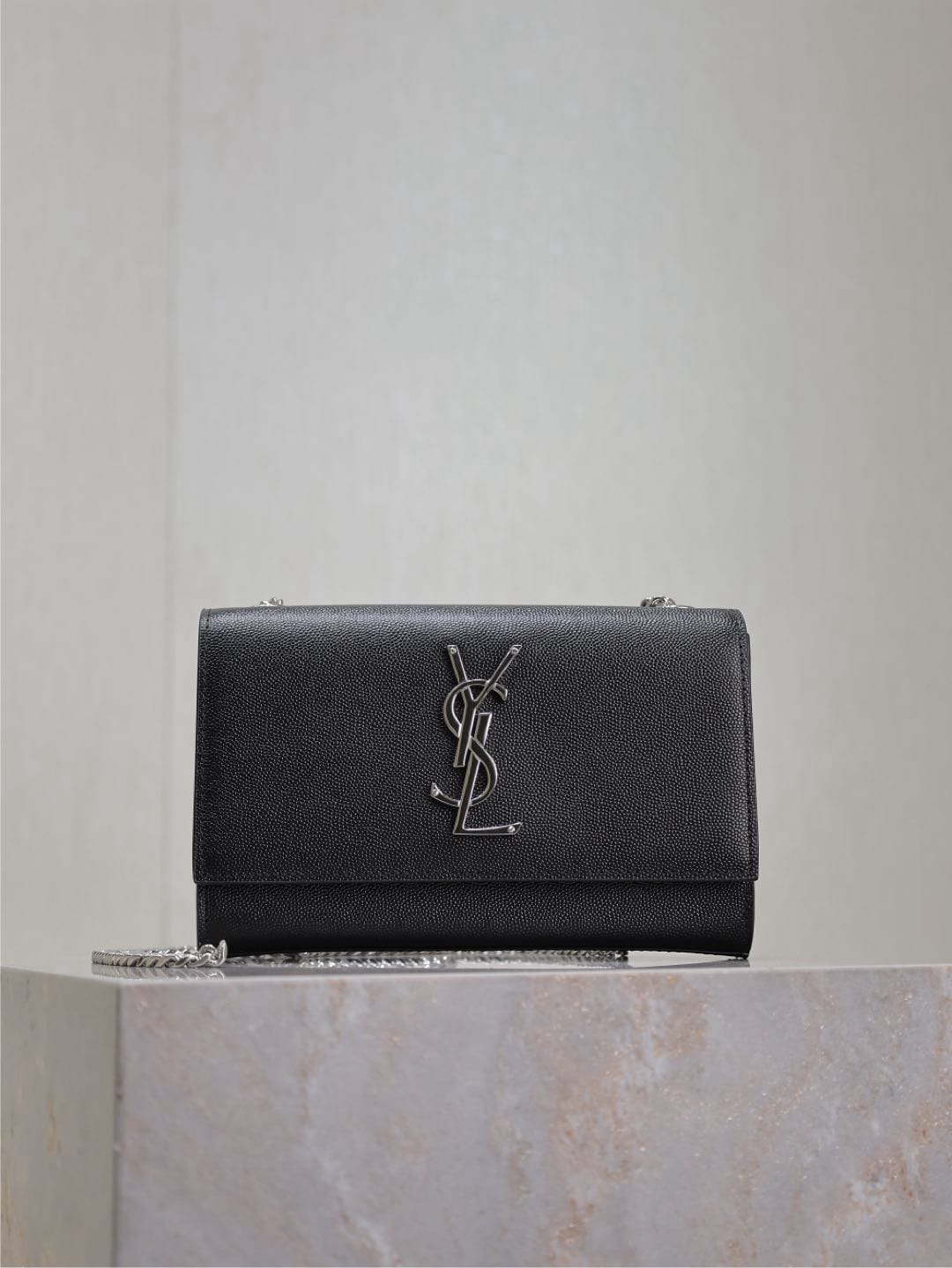 Kate 20 Saint Laurent 469390.8