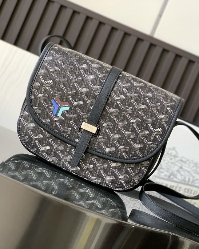 Belvedere Goyard 8016