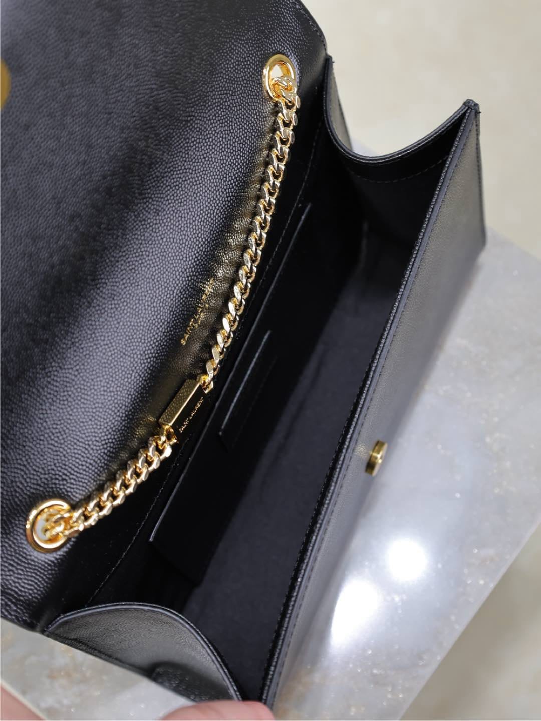 Kate 24cm Saint Laurent 364021.9