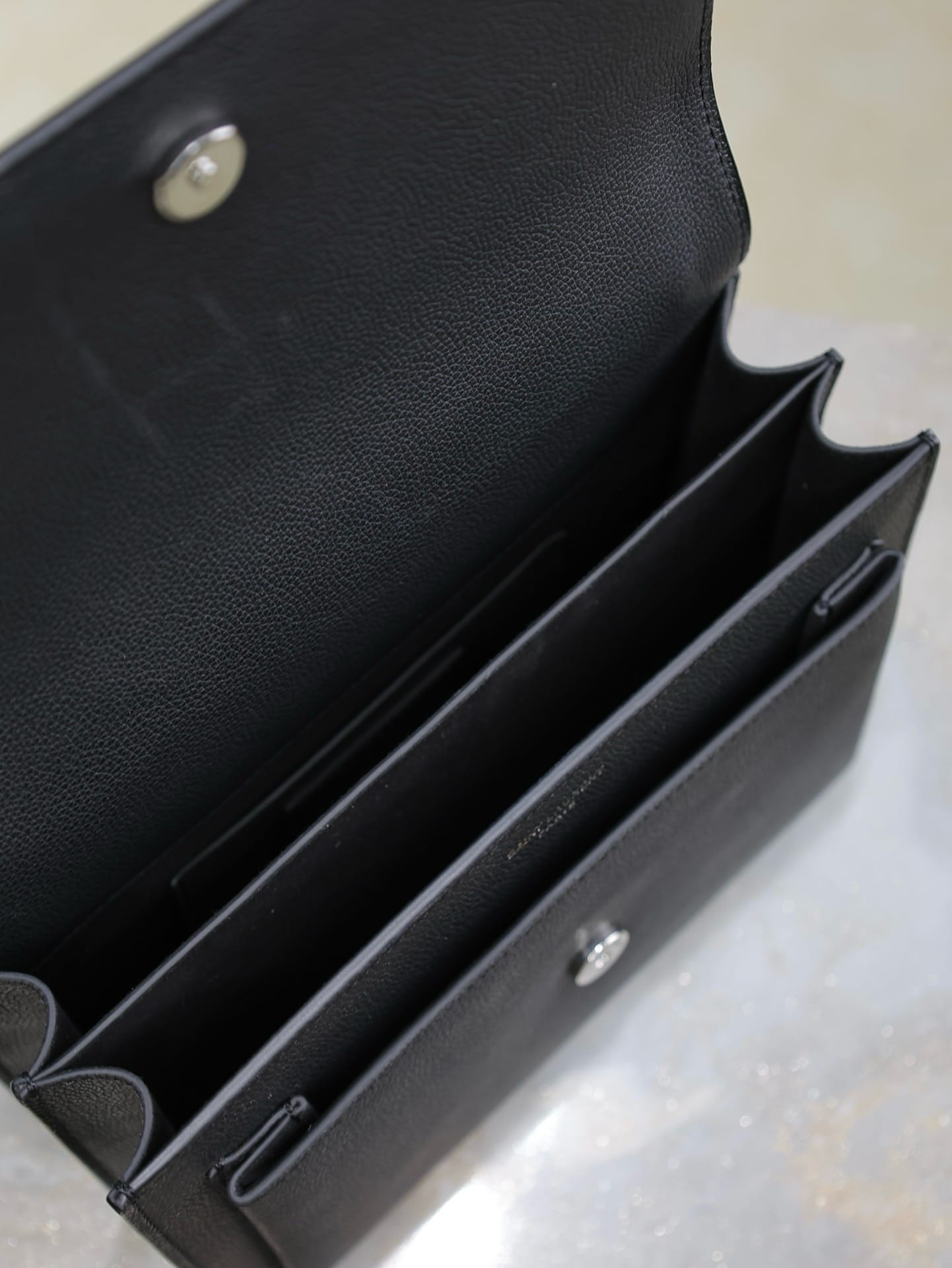 Sunset 22cm Saint Laurent 422906.8