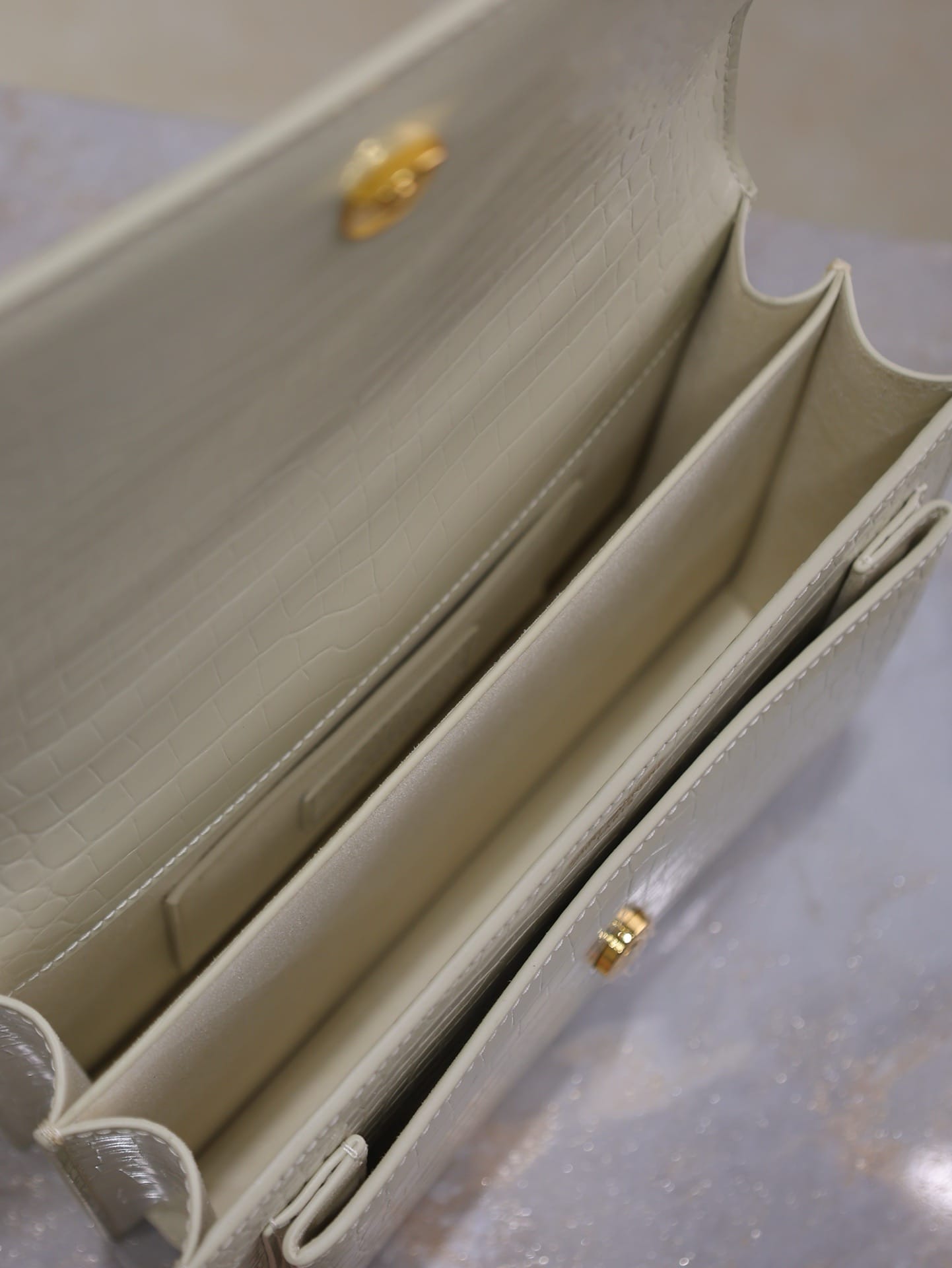 Sunset 22cm Saint Laurent 422906.12