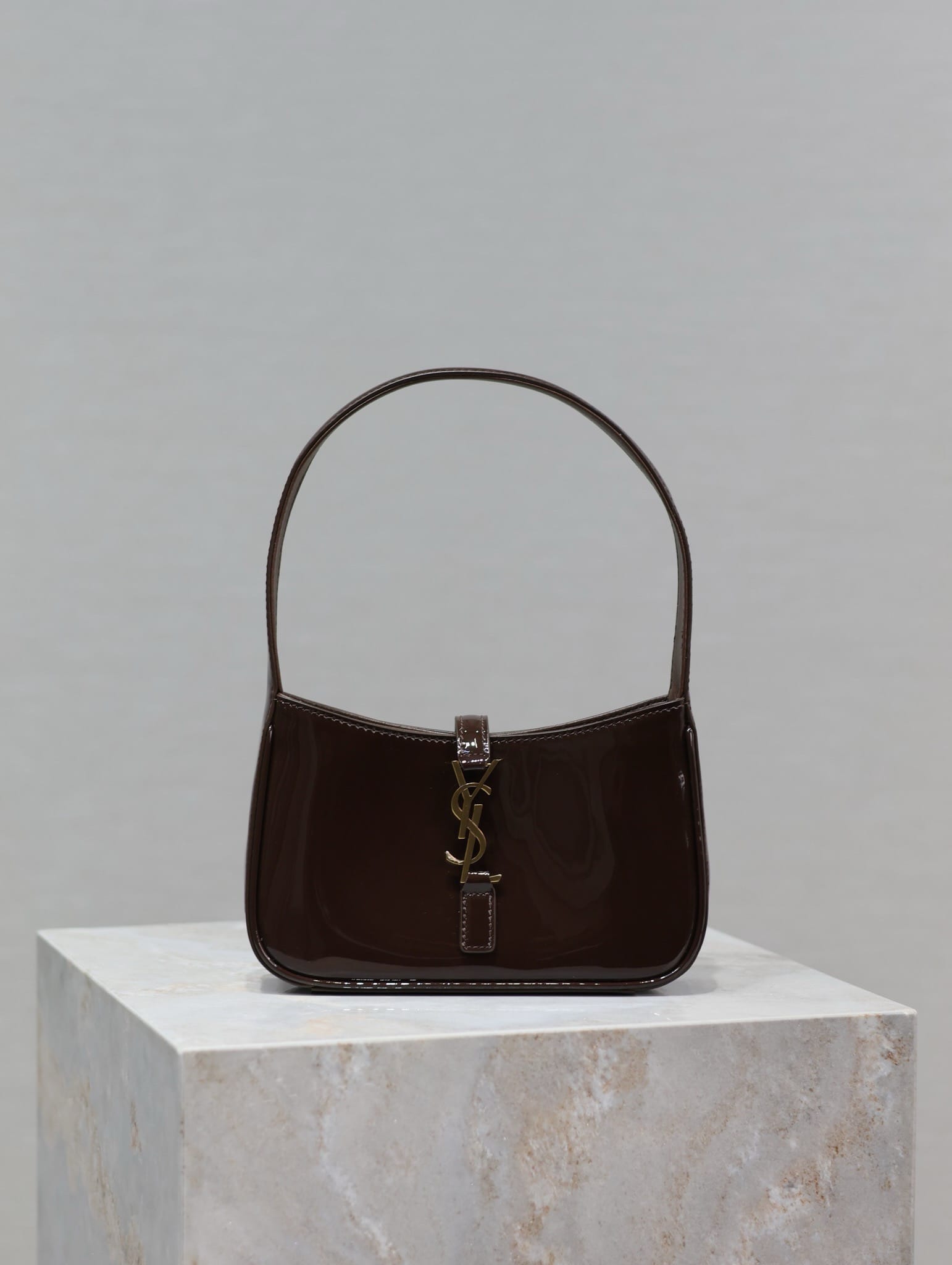 Le 5A7 mini Saint Laurent 710310.3