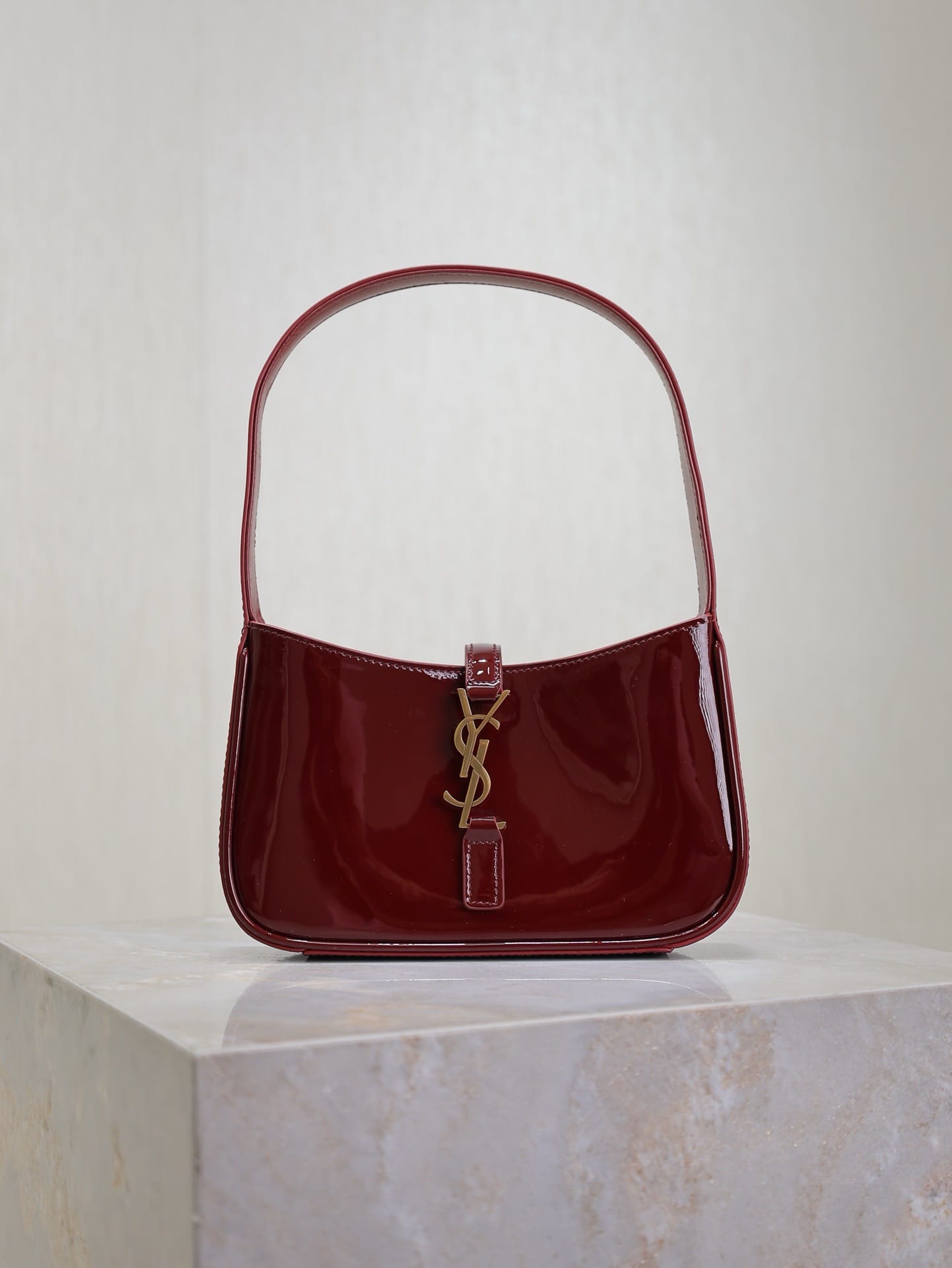 Le 5A7 mini Saint Laurent 710310.4