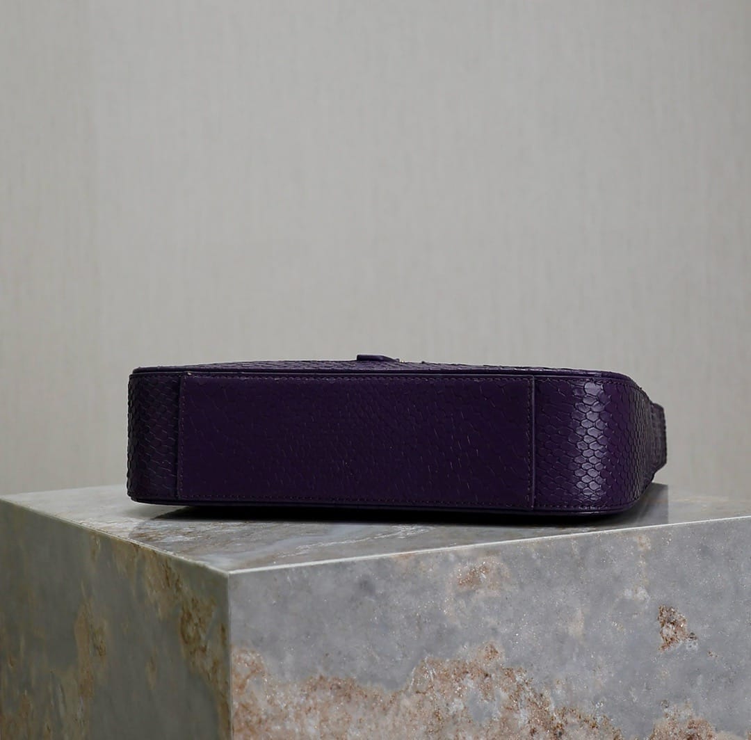 Le 5A7 Saint Laurent 657228.24o