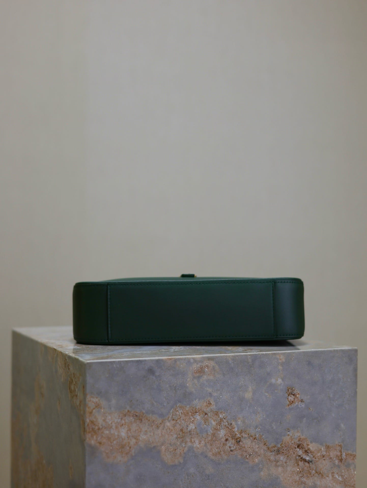 Le 5A7 Saint Laurent 657228.27