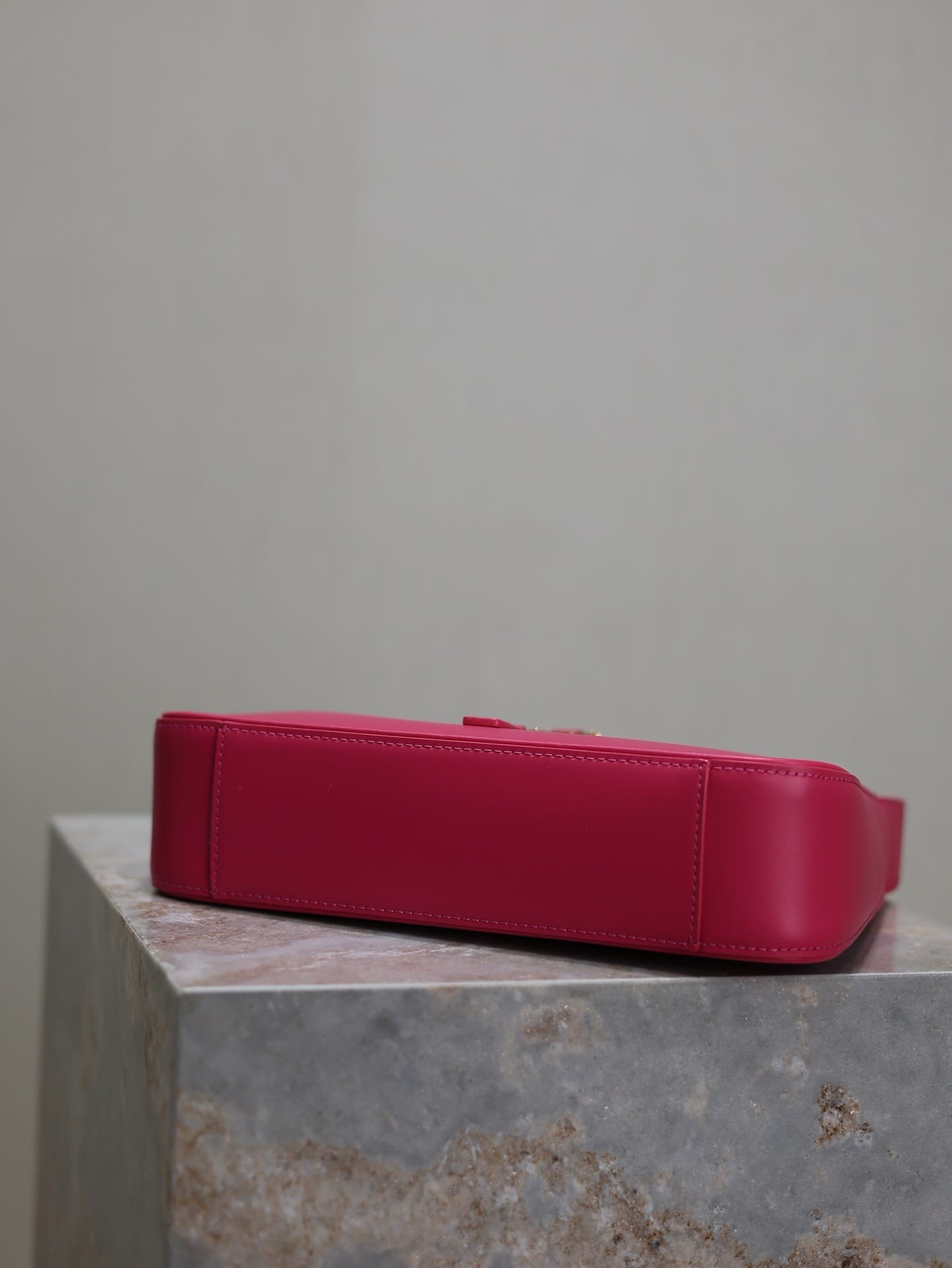 Le 5A7 Saint Laurent 657228.28