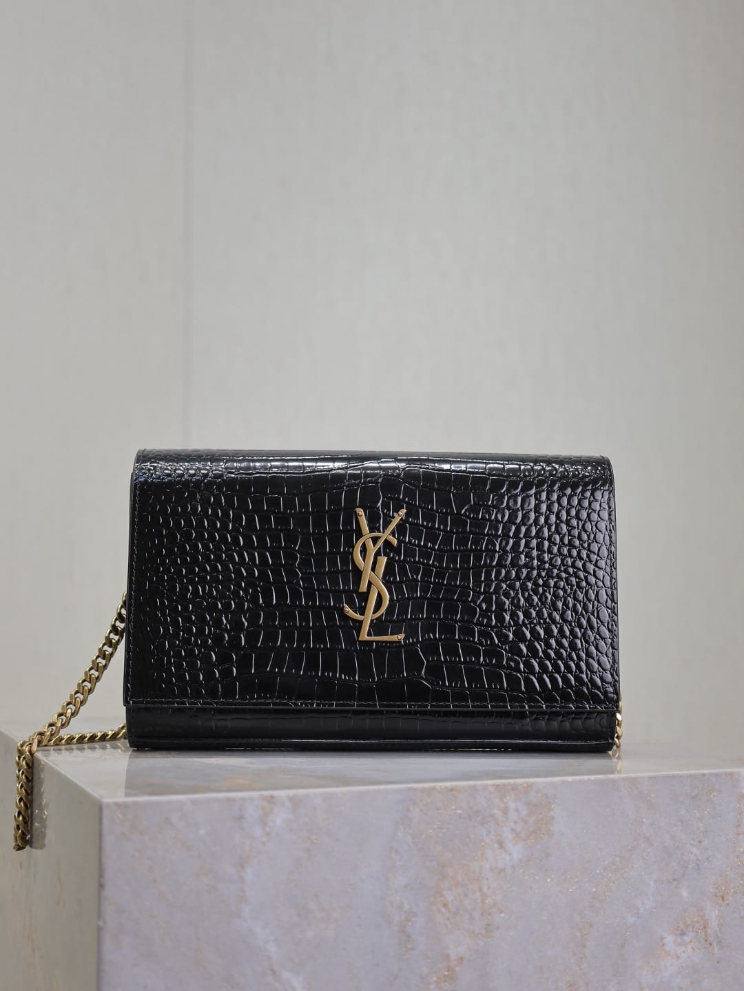 Cassandre Saint Laurent 743364.1