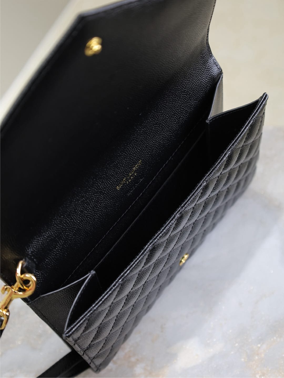 Le Cassandre Saint Laurent 617662.8