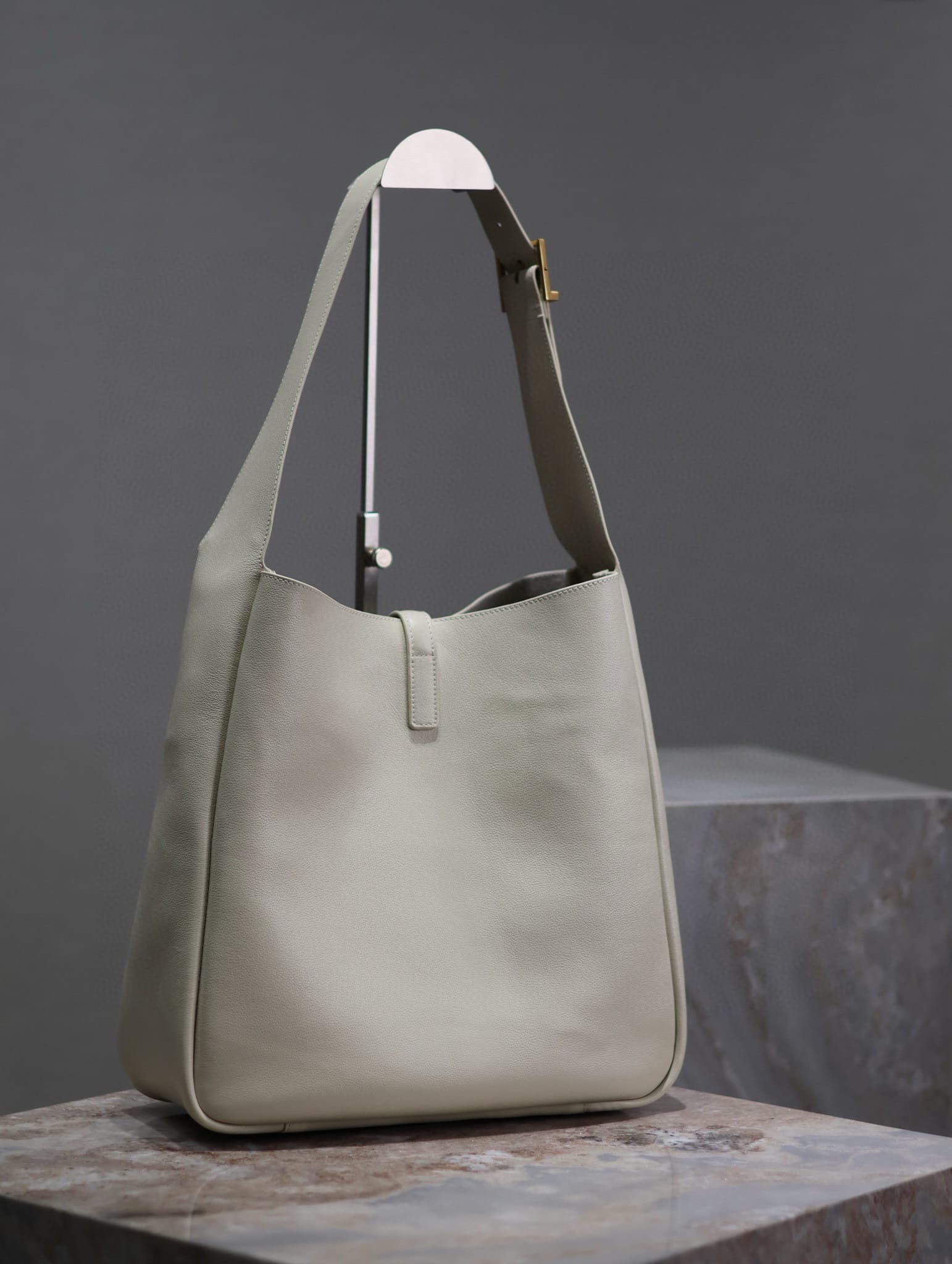 LE 5A7 Supple Saint Laurent 753837.4