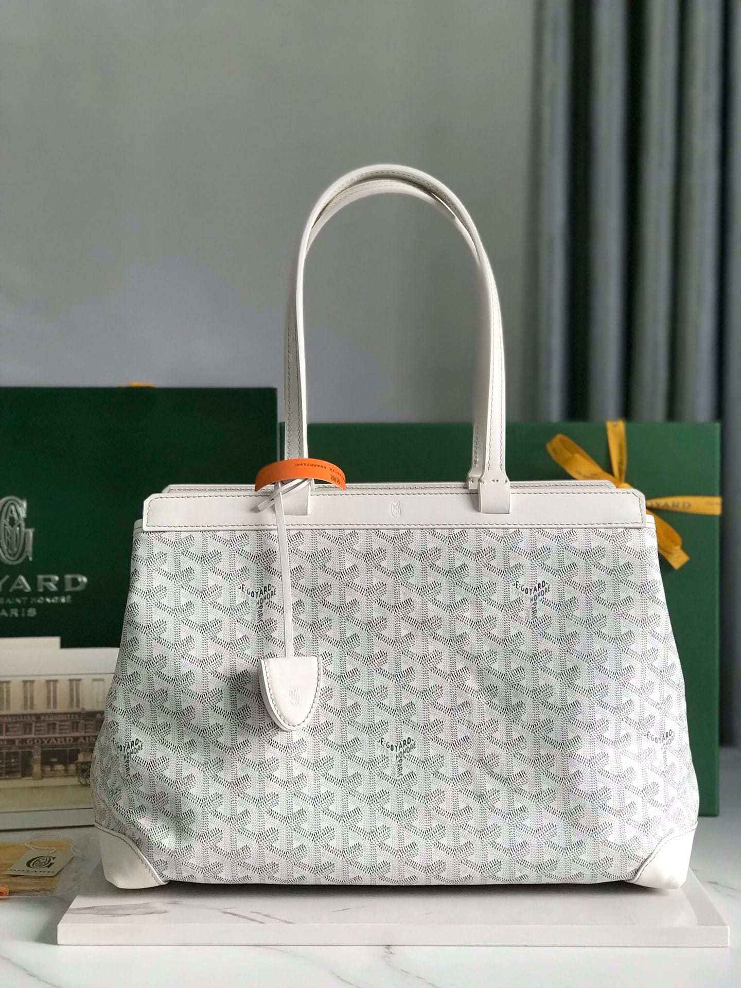 Bellechasse Biaude-7 Goyard