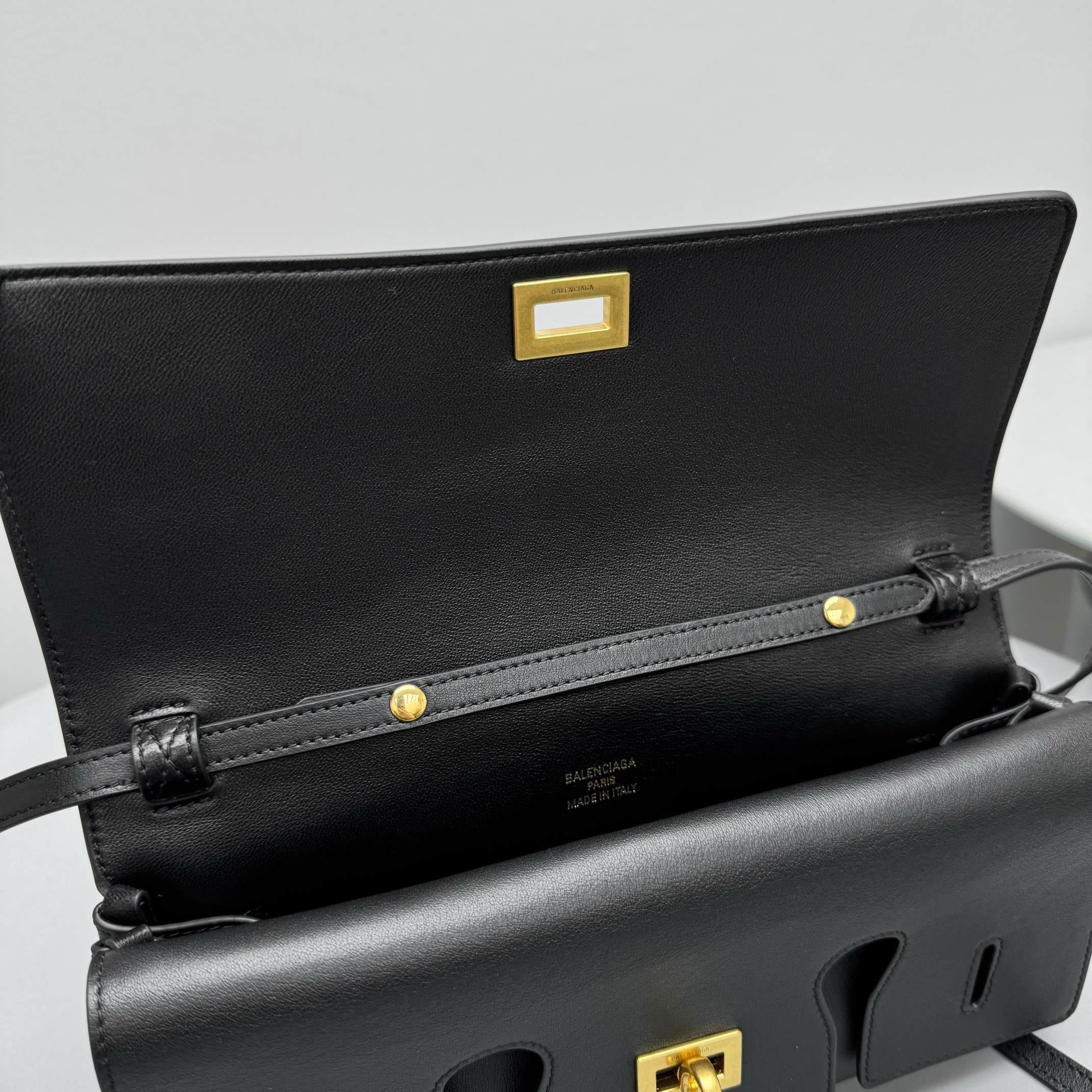 Bel Air Small Clutch Balenciaga 92590.1f