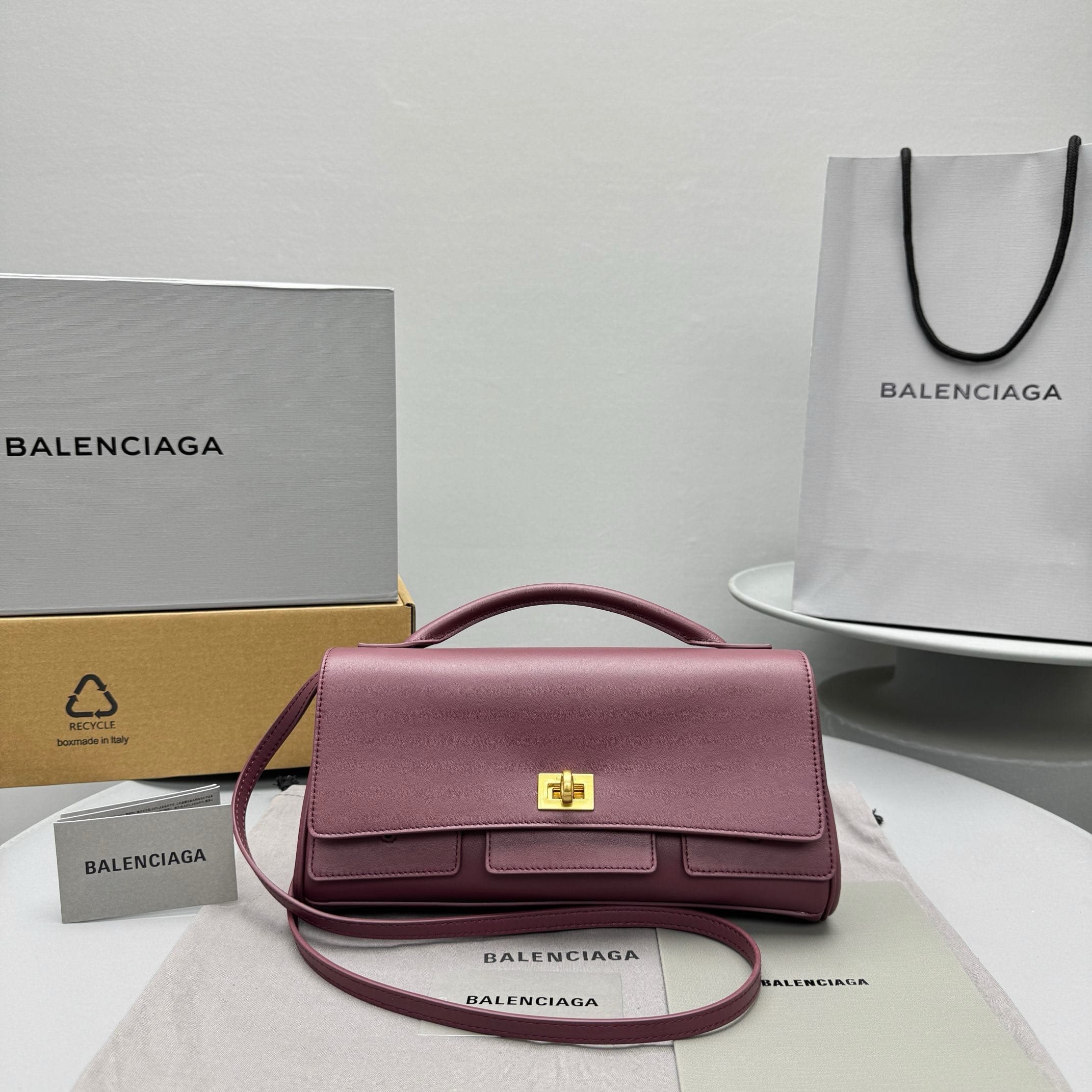 Bel Air Small Clutch Balenciaga 92590.2