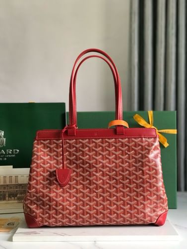 Bellechasse Biaude-1 Goyard