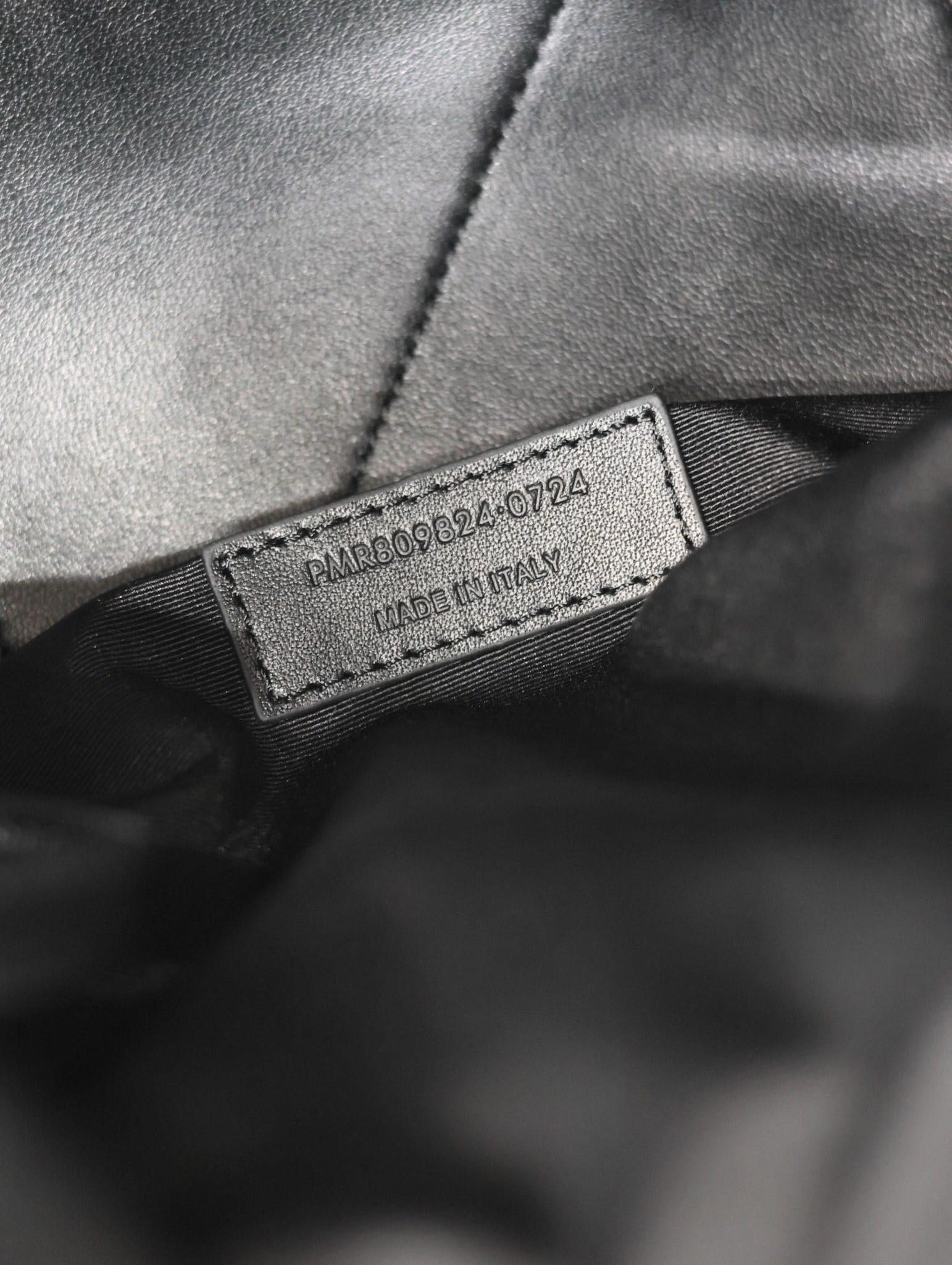 Jamie 4.3 large pochon Saint Laurent 809824.4