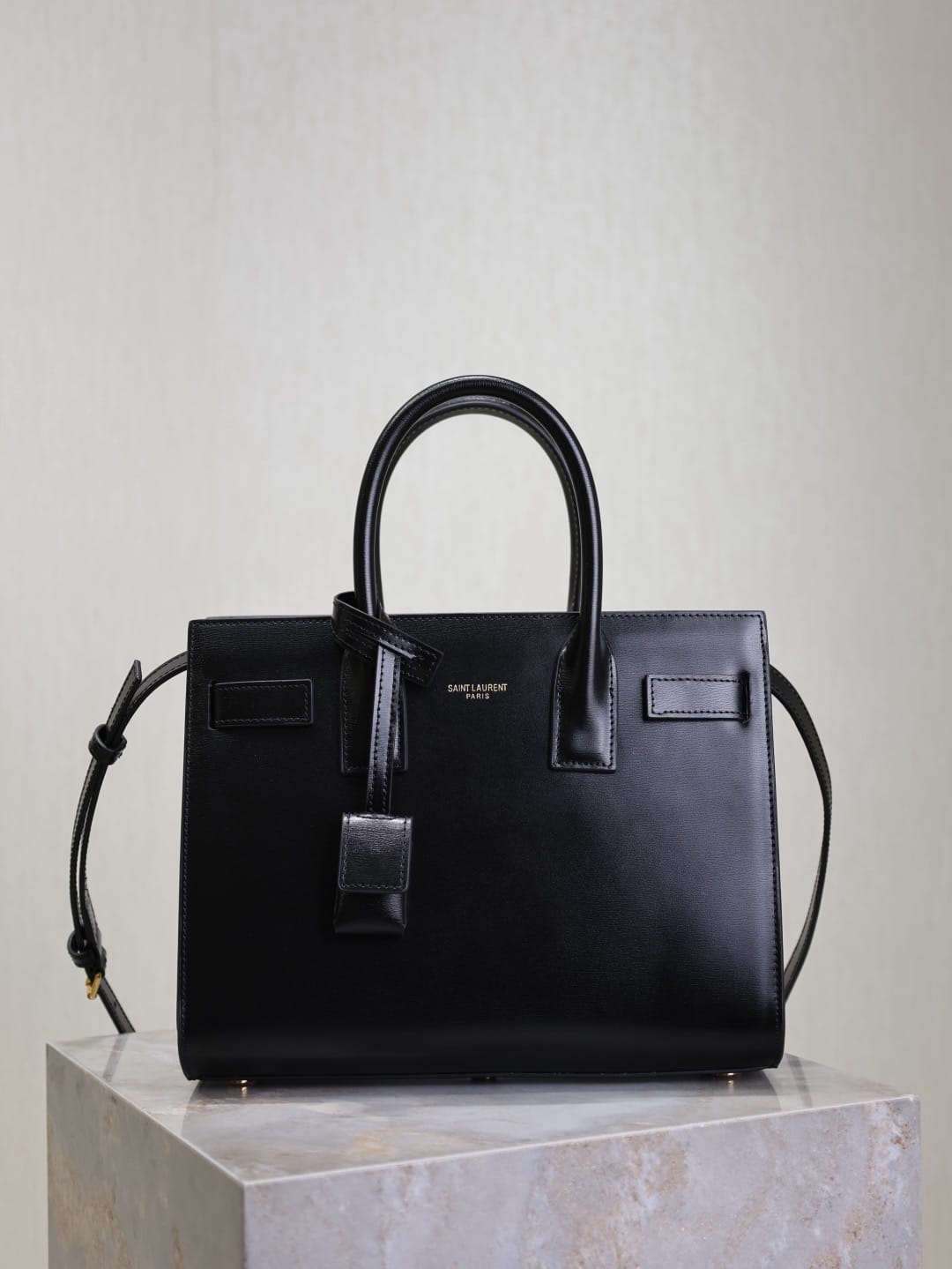 Le sac de jour 26cm Saint Laurent 421863.9