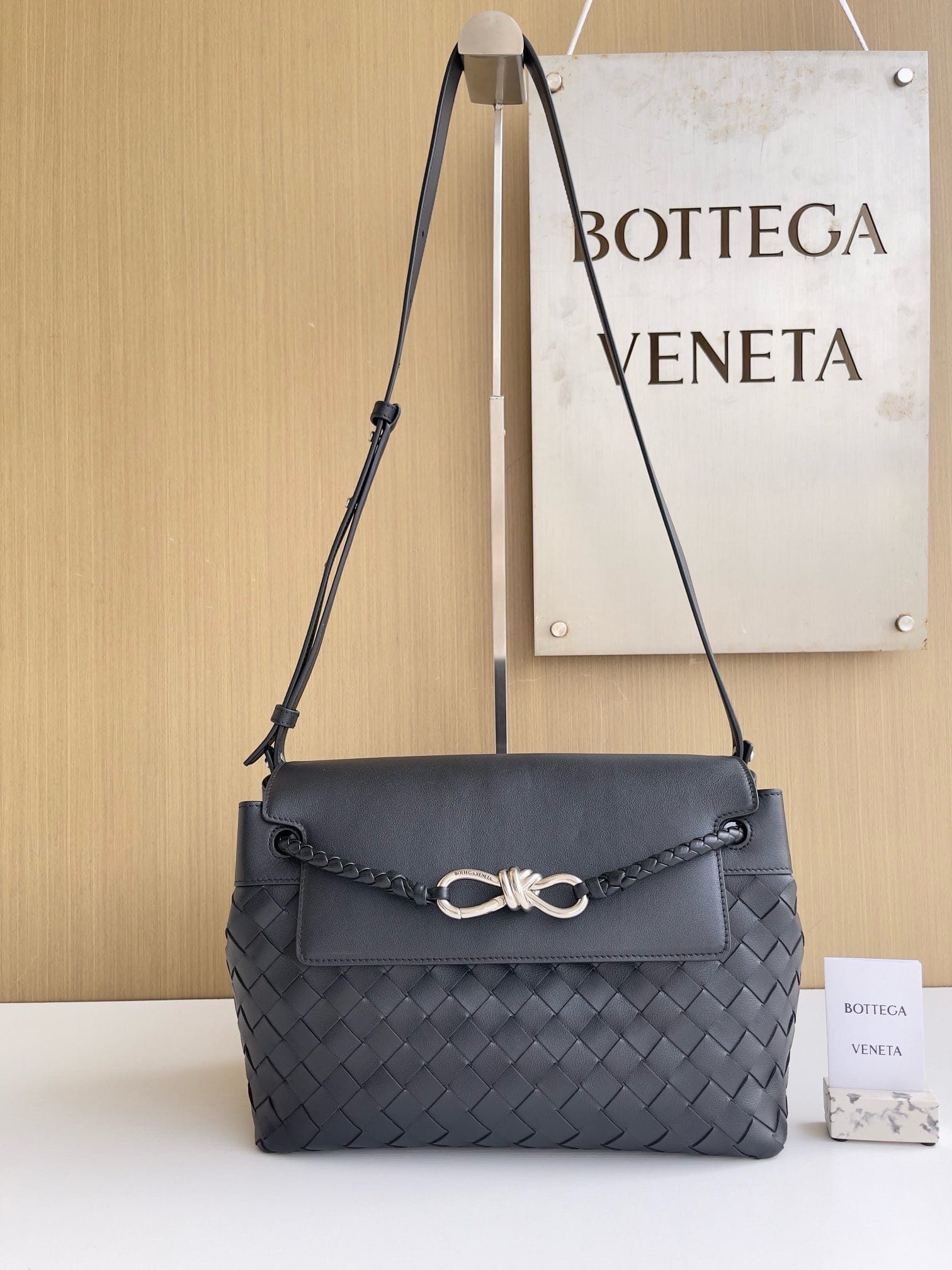 Andiamo 2025 Bottega Veneta 815781.1