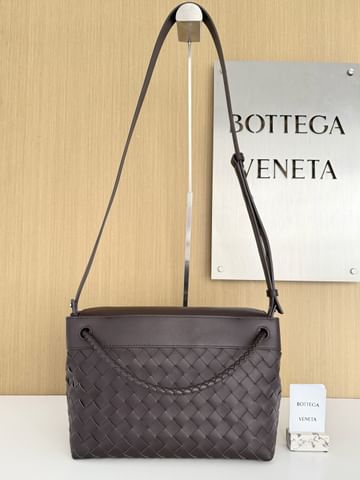 Andiamo 2025 Bottega Veneta 815781.3
