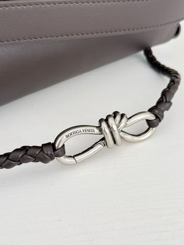 Andiamo 2025 Bottega Veneta 815781.3