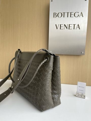Andiamo 2025 Bottega Veneta 807715.2