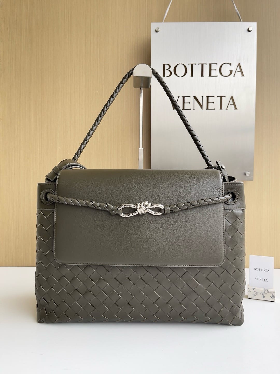 Andiamo 2025 Bottega Veneta 807715.2