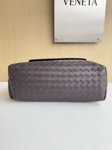 Andiamo 2025 Bottega Veneta 807715.3