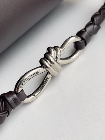 Andiamo 2025 Bottega Veneta 807715.3