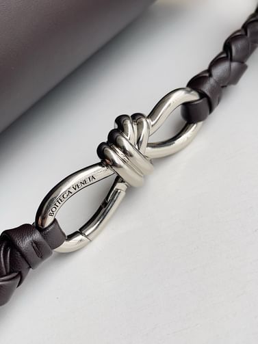 Andiamo 2025 Bottega Veneta 807715.3