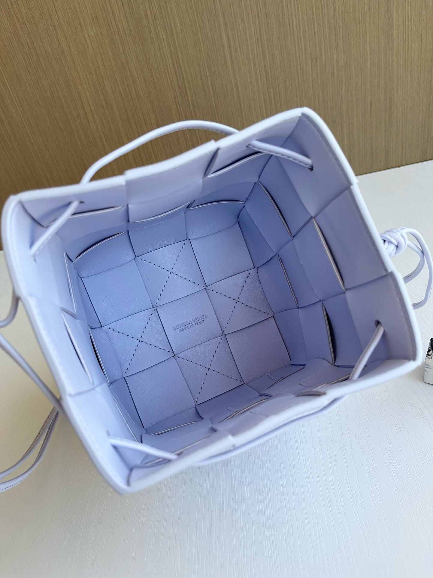 Jio Bottega Veneta 680218.3