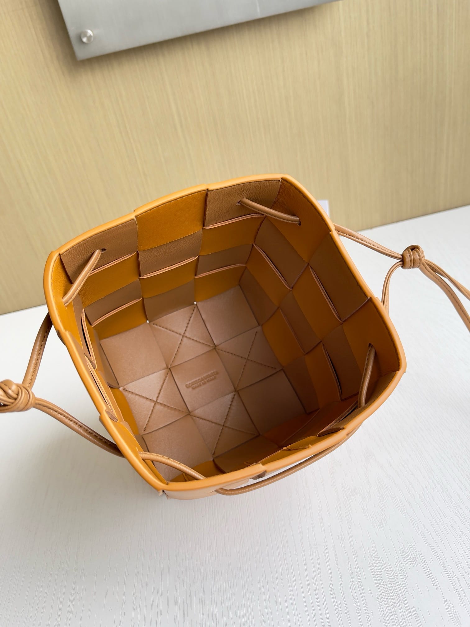 Jio Bottega Veneta 680218.11