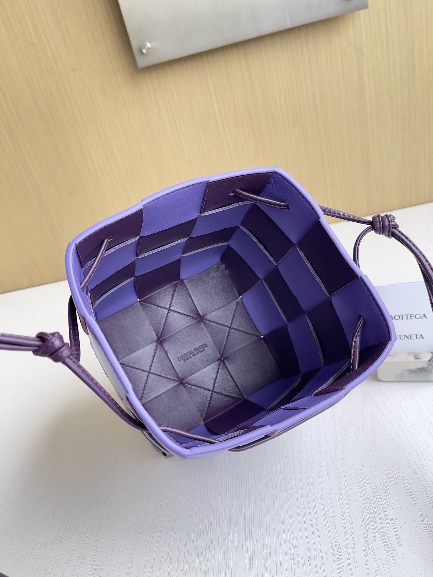 Jio Bottega Veneta 680218.12