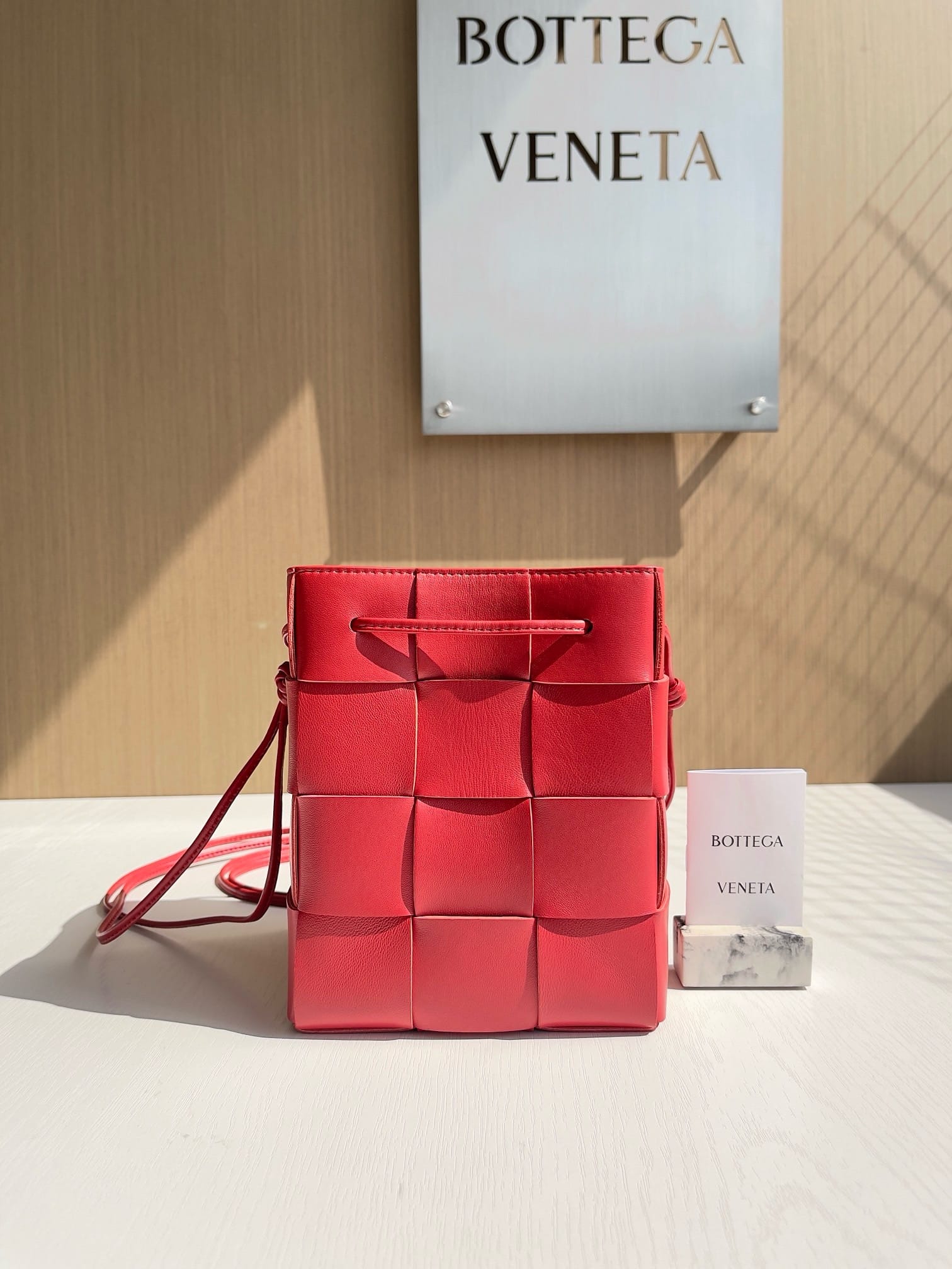 Jio Bottega Veneta 680218.17