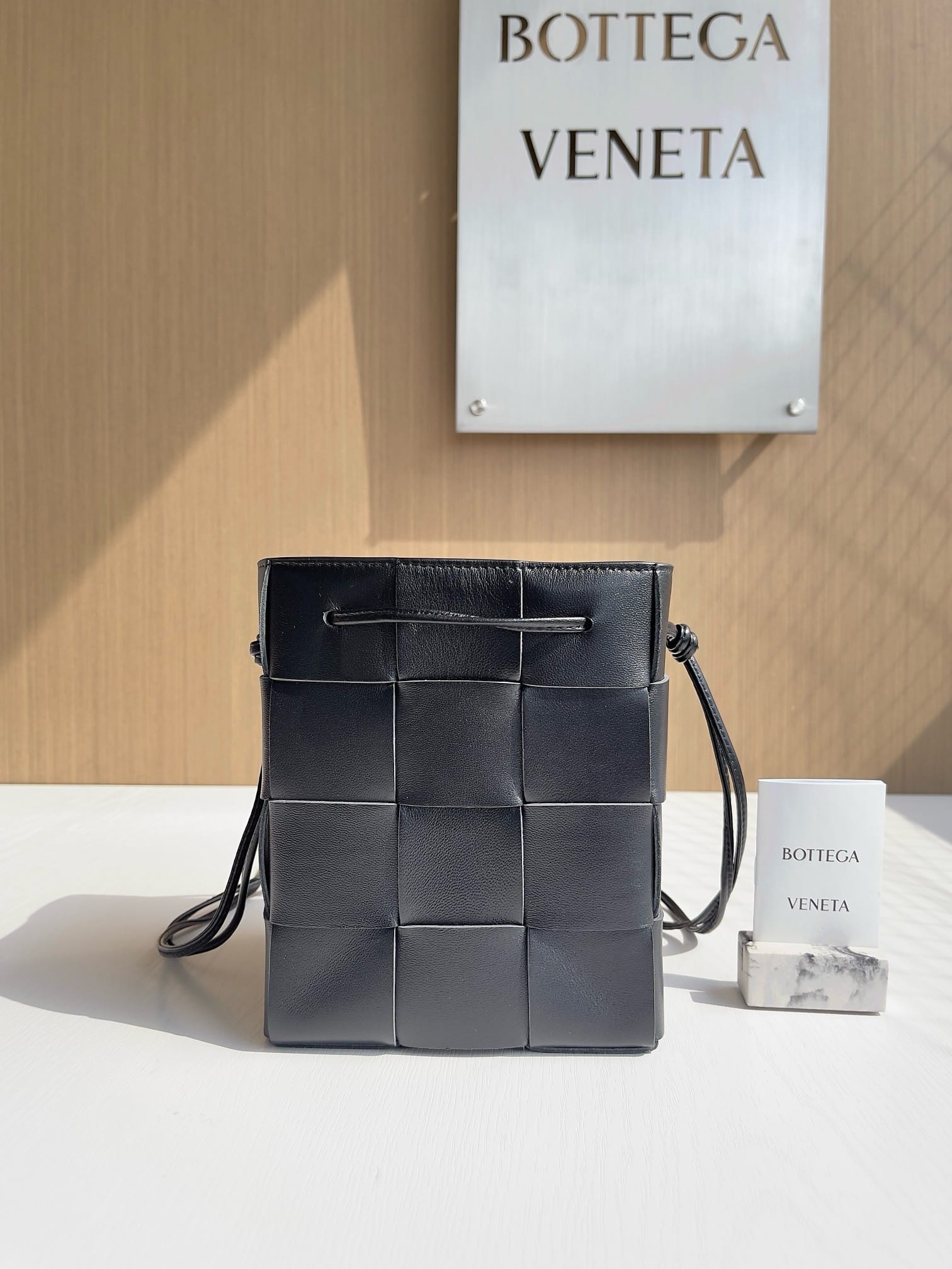 Jio Bottega Veneta 680218.8756