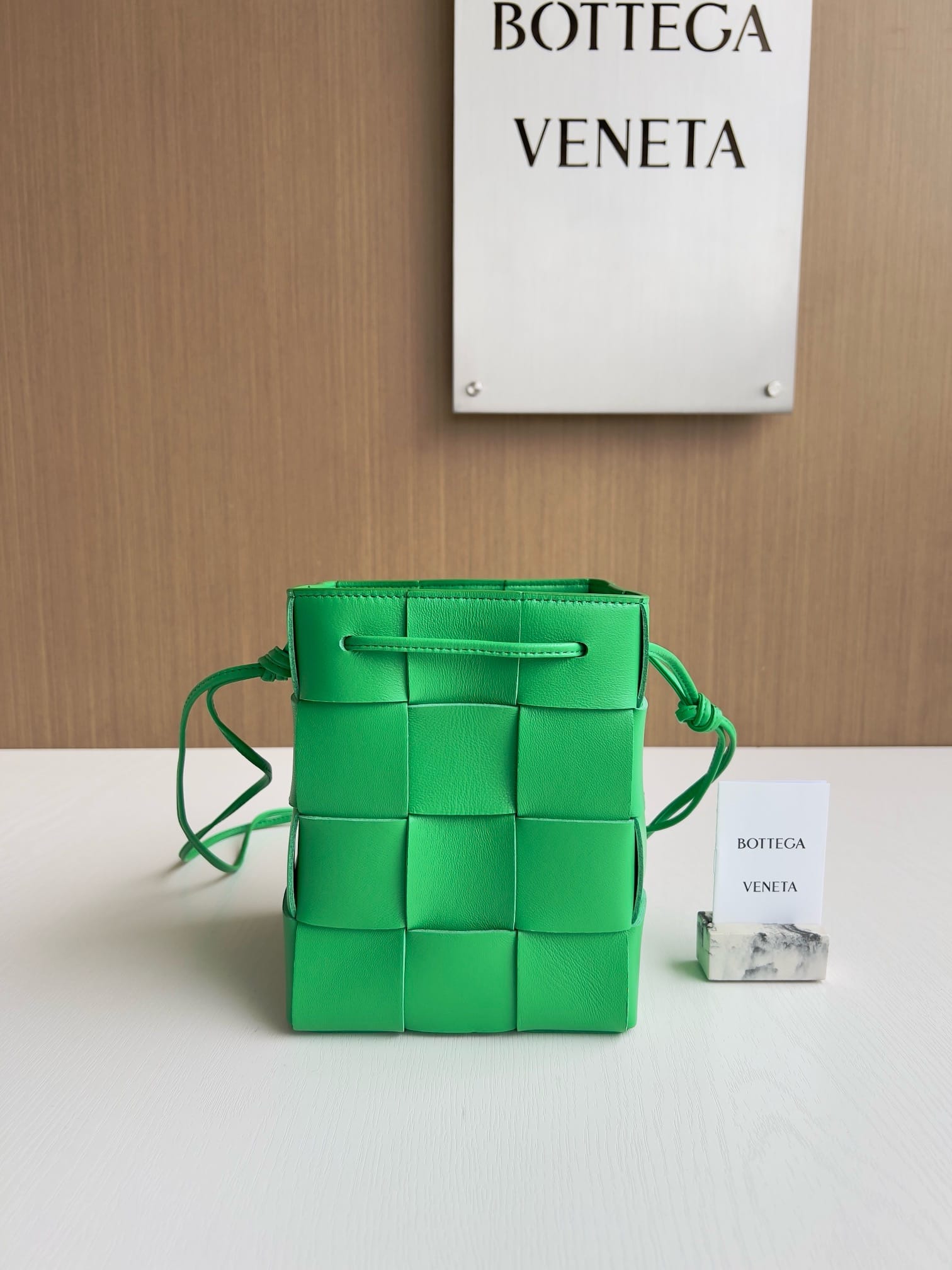 Jio Bottega Veneta 680218.23