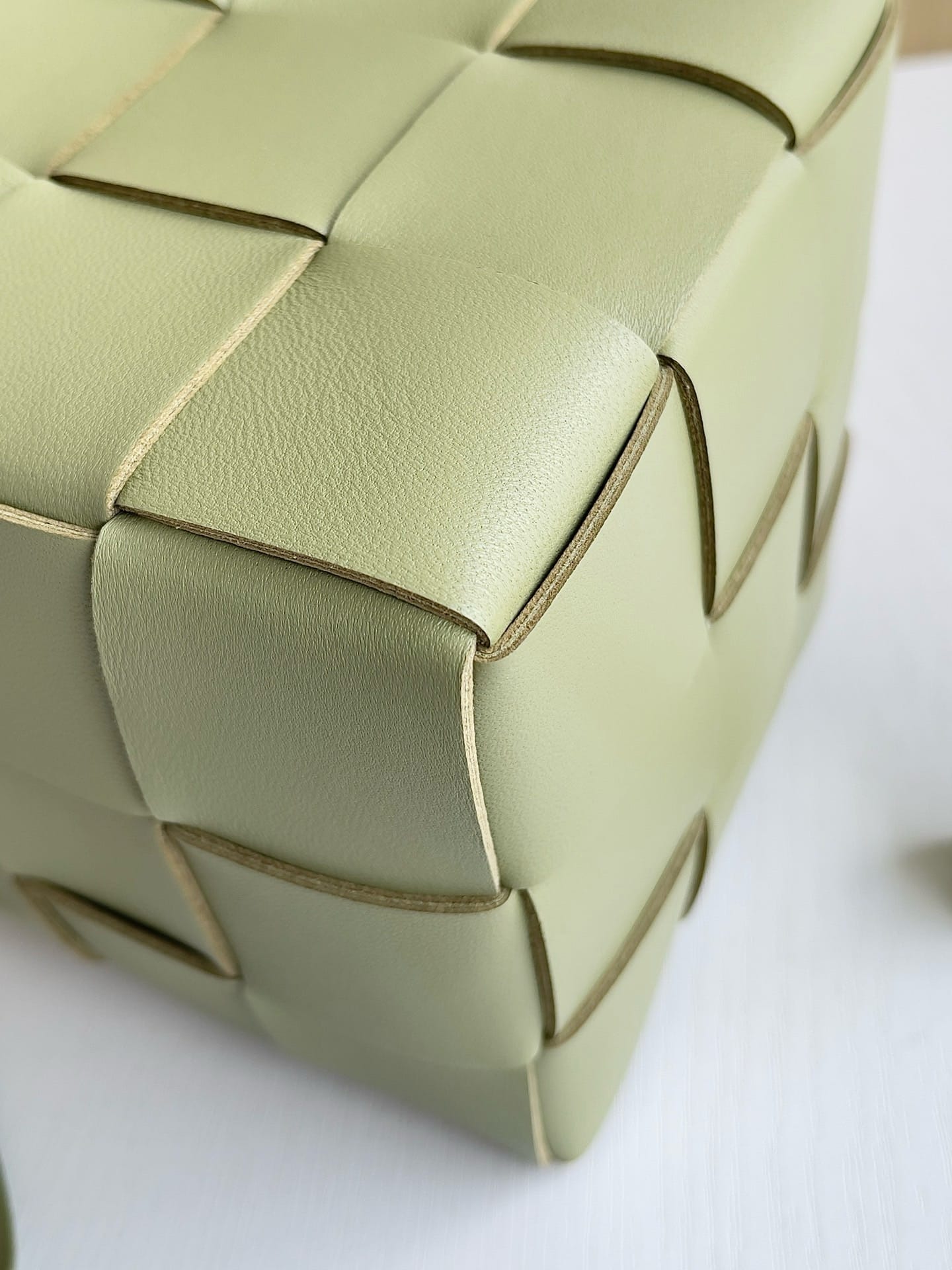 Jio Bottega Veneta 680218.24