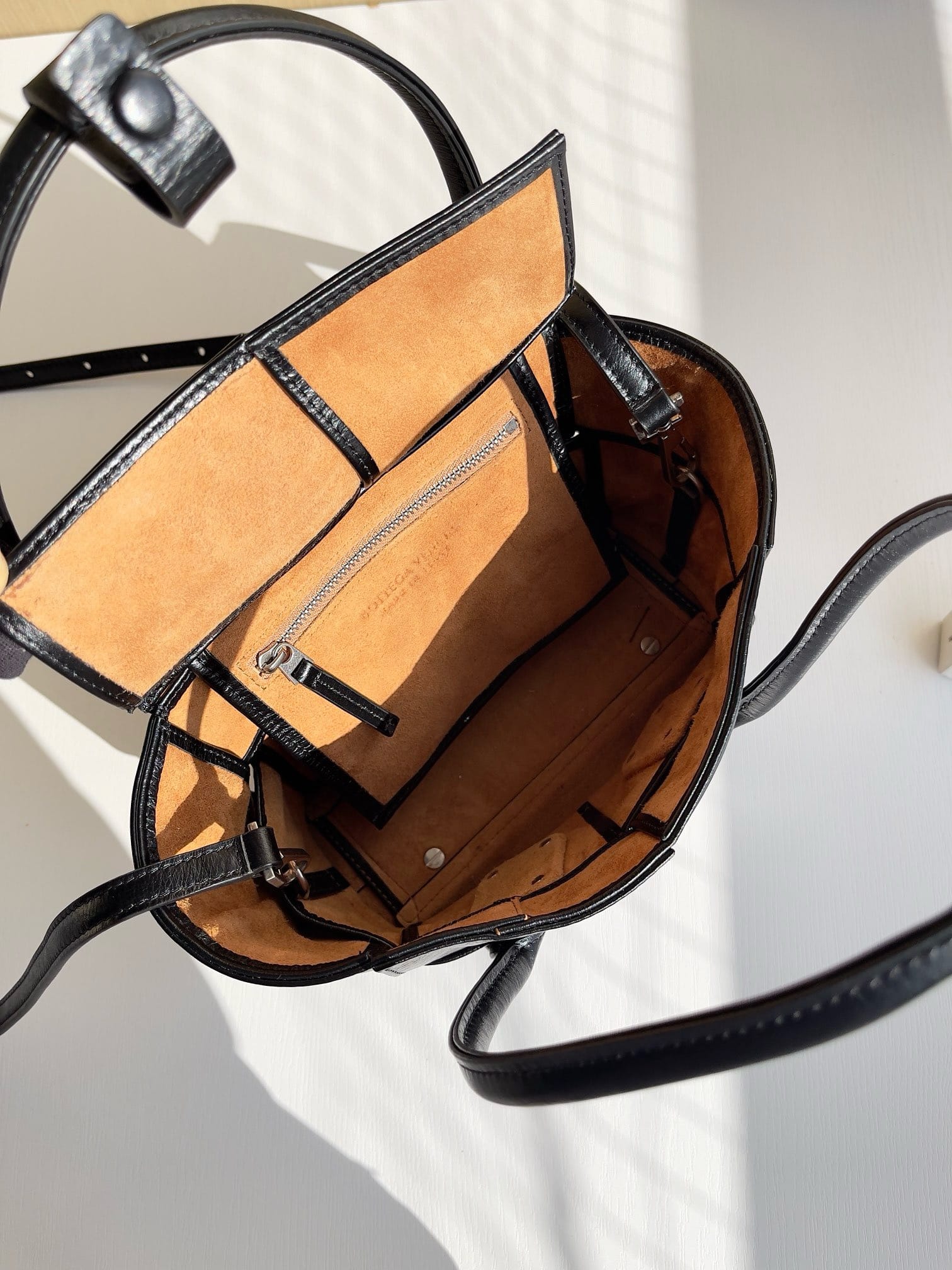 Arco Bottega Veneta 666873.2