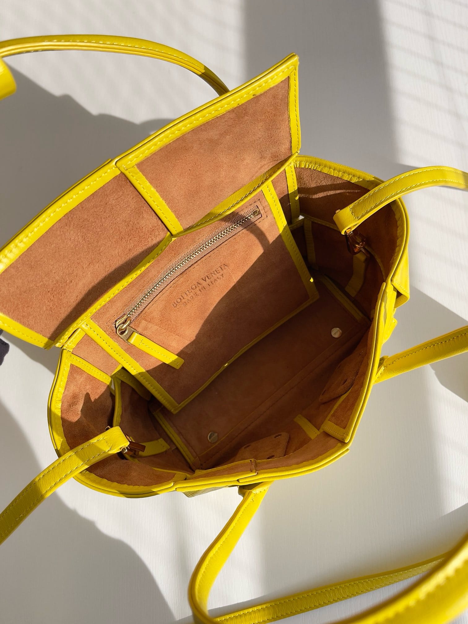 Arco Bottega Veneta 666873.3